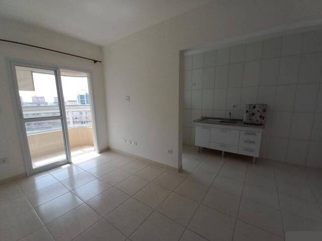 #5 - Apartamento para Venda em Praia Grande - SP